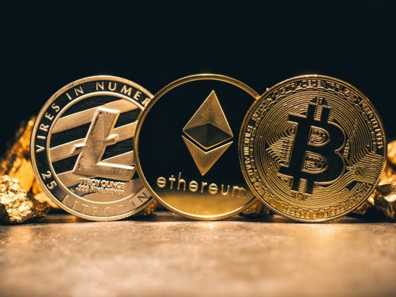 este inteligent să investești în bitcoin